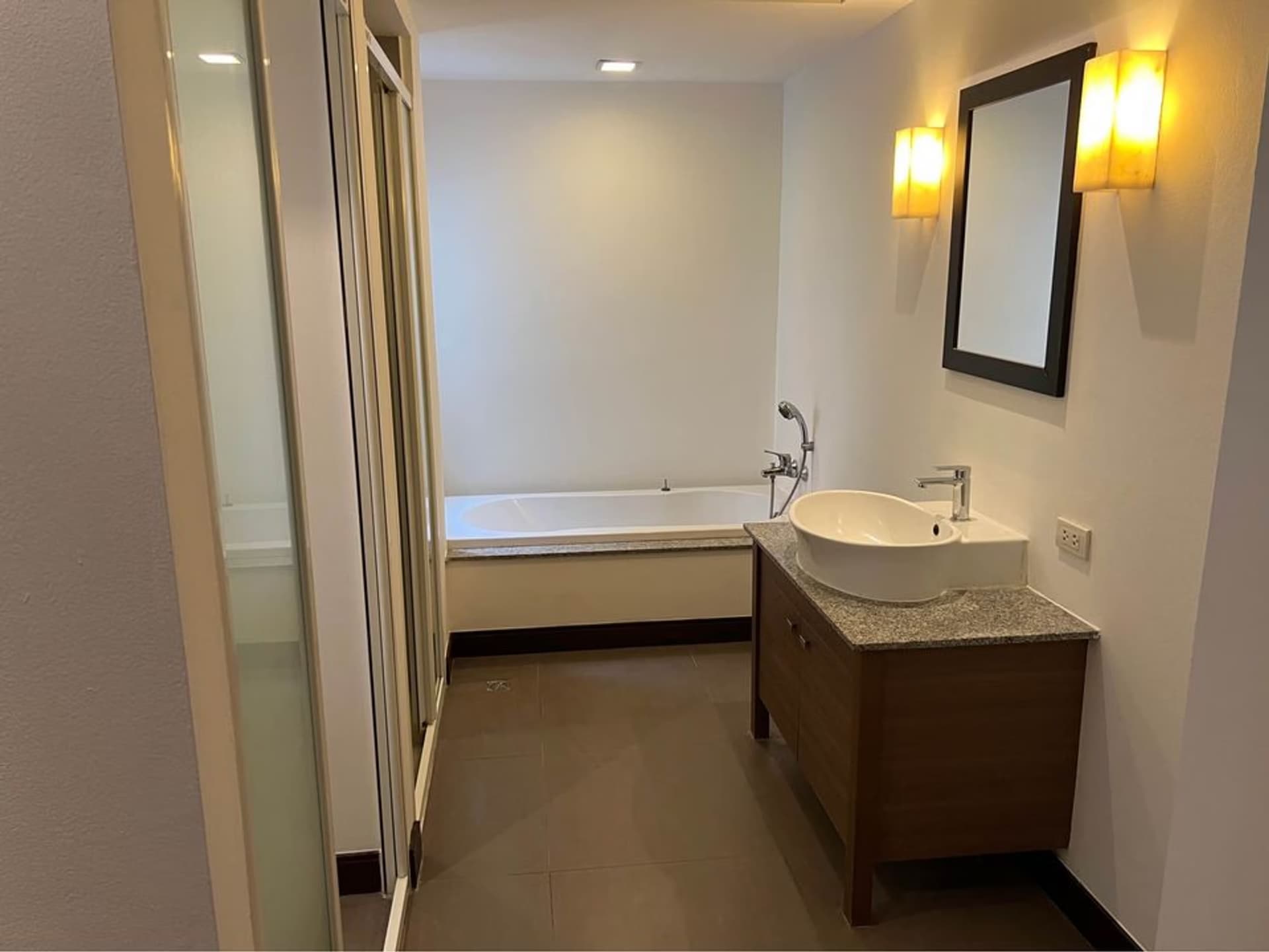 2 Bed Condo for Rent and Sale  Near Ekkamai BTS - Image 4