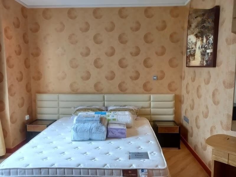 2 Bed Condo for Rent in Bang Rak