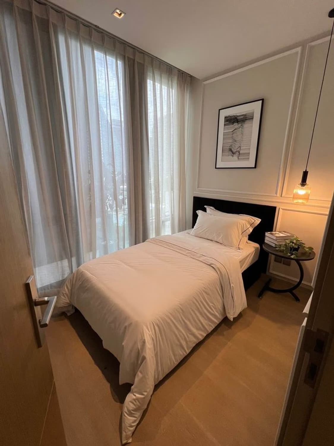 2 Bed Condo for Rent in Bang Rak - Image 8