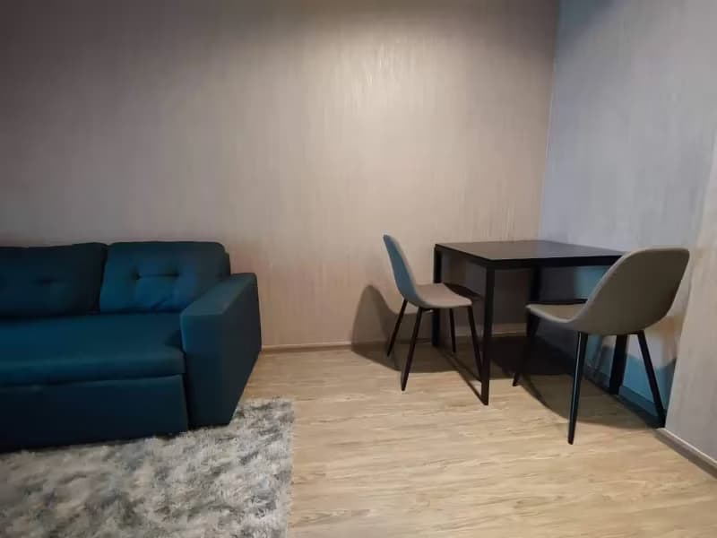 1 Bedroom Condo