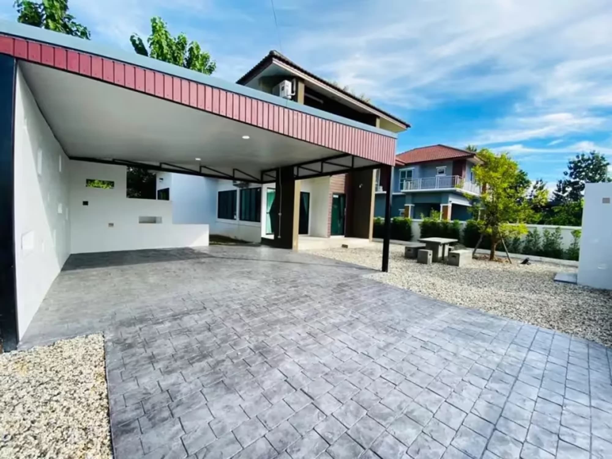 3 Bedroom House - Image 1