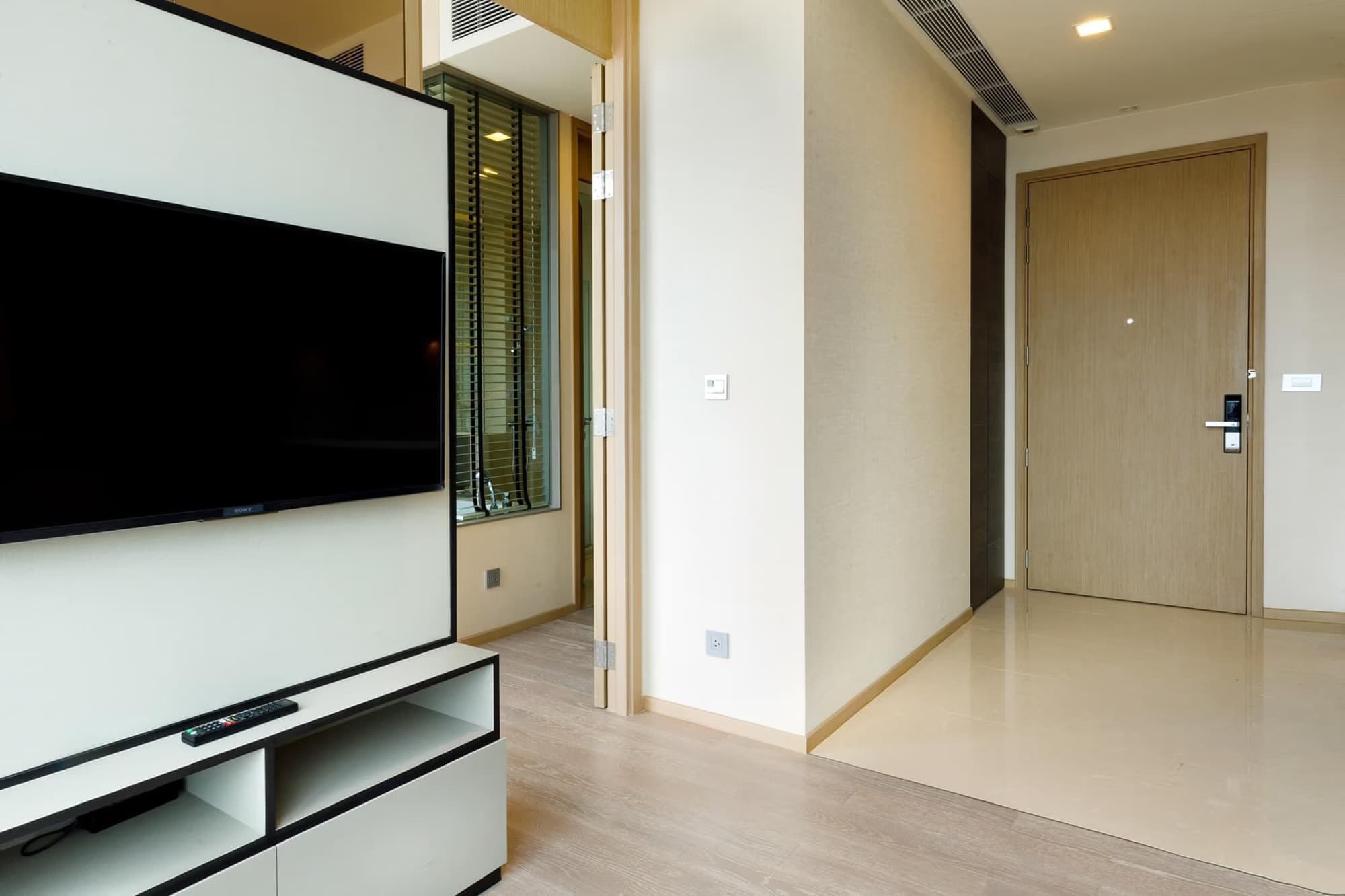 1 Bed Condo for Rent  Near Asok BTS - Image 8