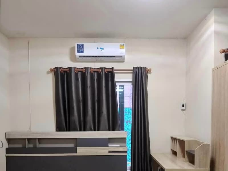 4 Bed Townhouse for Rent in Mueang Chiang Mai