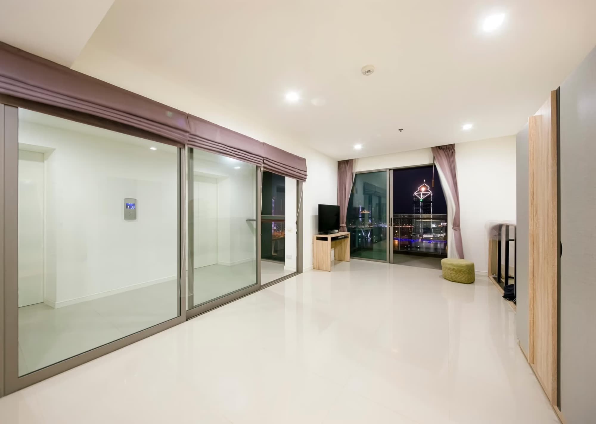 2 Bed Condo for Sale in Bang Kho Laem - Image 1