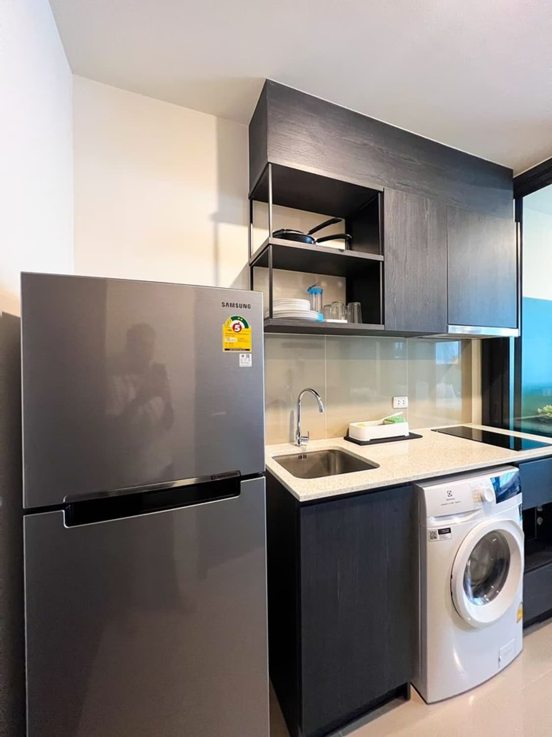 Condo for Rent at XT Huaikhwang - Image 9