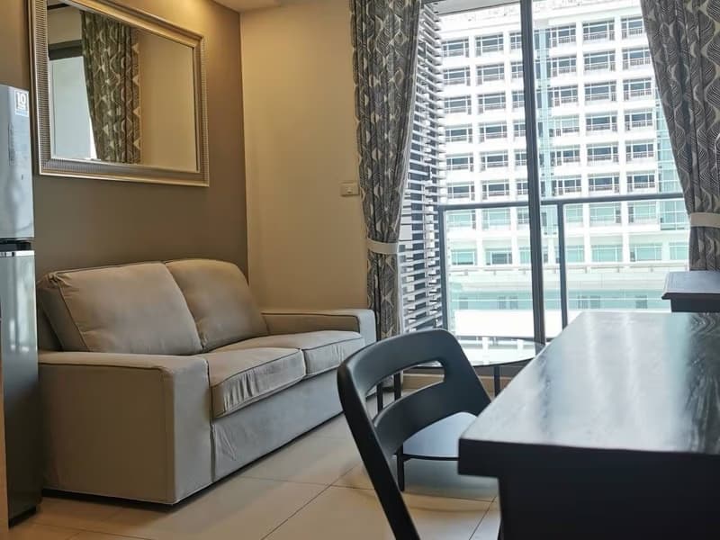 1 Bed Condo for Rent and Sale in undefined