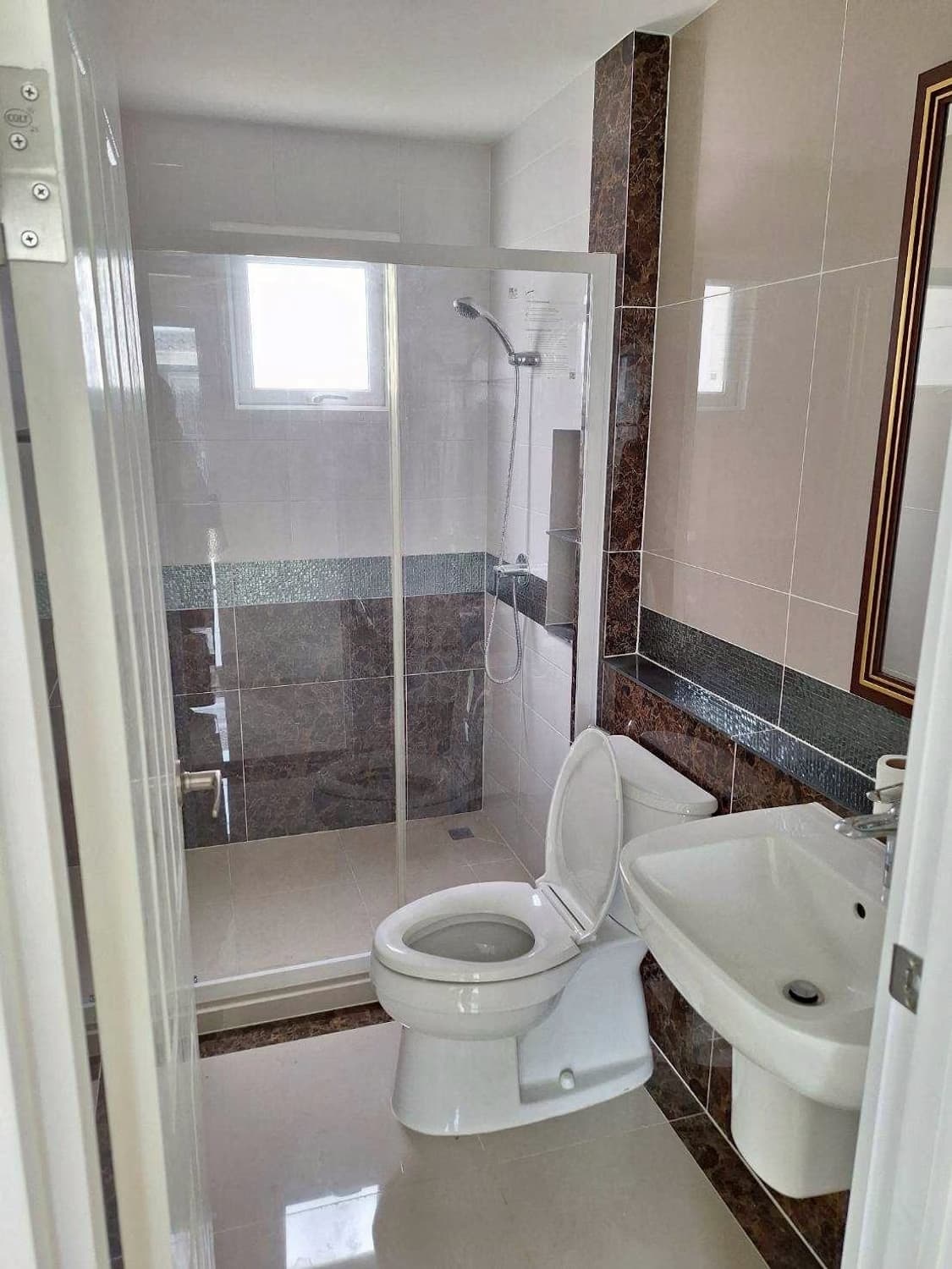 4 Bed House for Sale in Prawet - Image 12