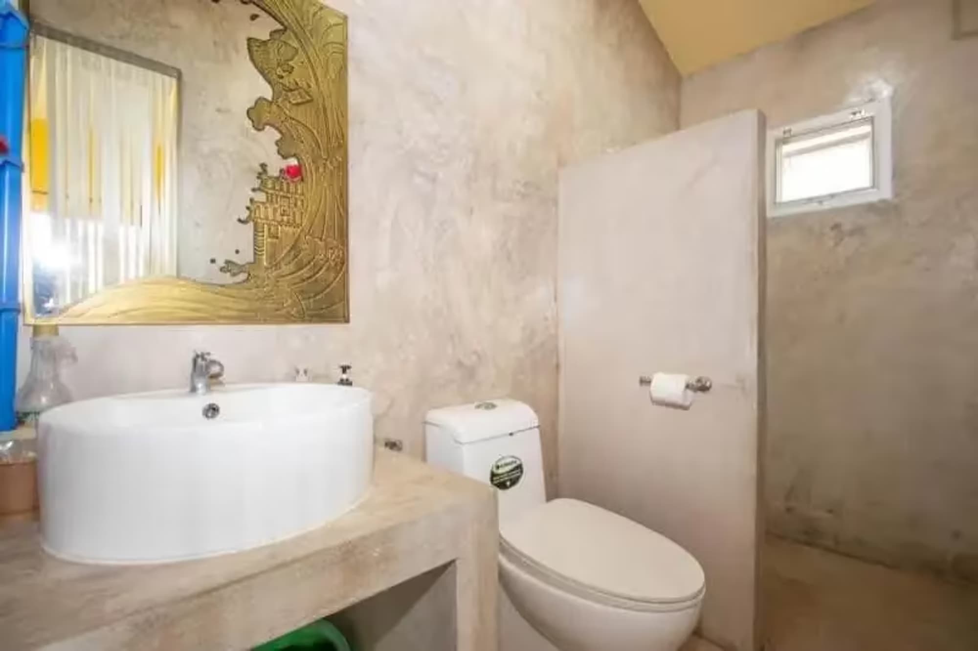 3 Bedroom House - Image 8