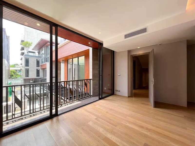 4 Bed House for Sale in Yan Nawa