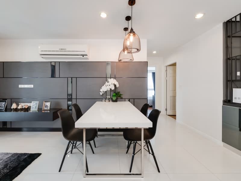 1 Bed Condo for Rent in Bang Rak