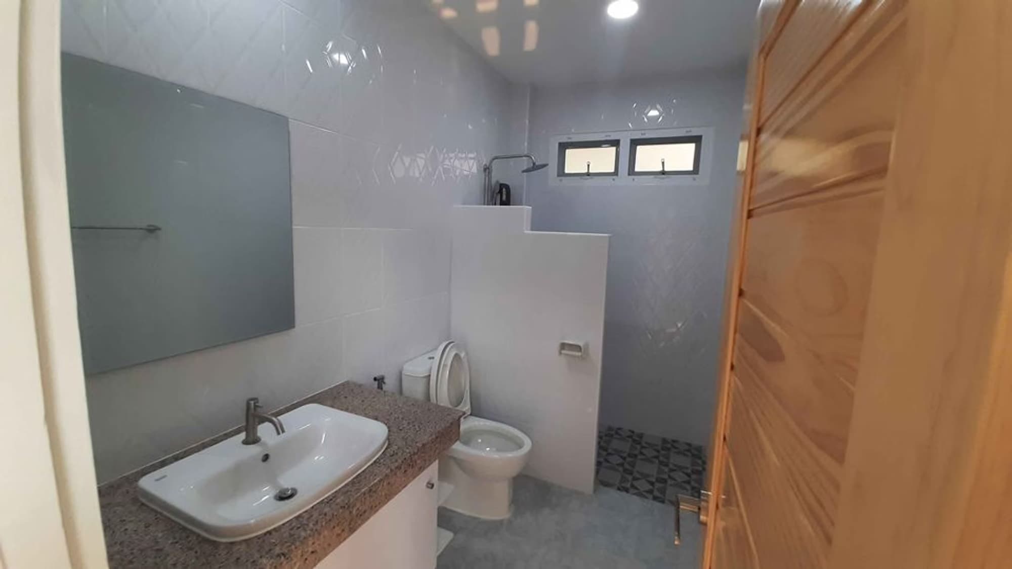 2 Bed House for Rent in Mueang Chiang Mai - Image 8