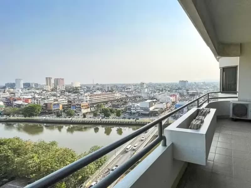 3 Bedroom Condo