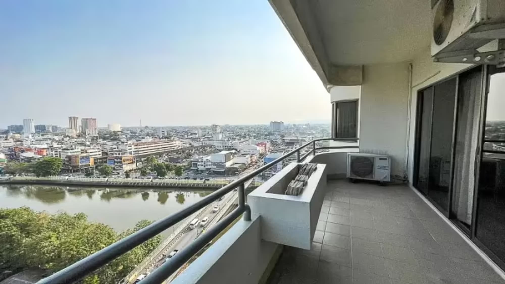 3 Bedroom Condo - Image 4