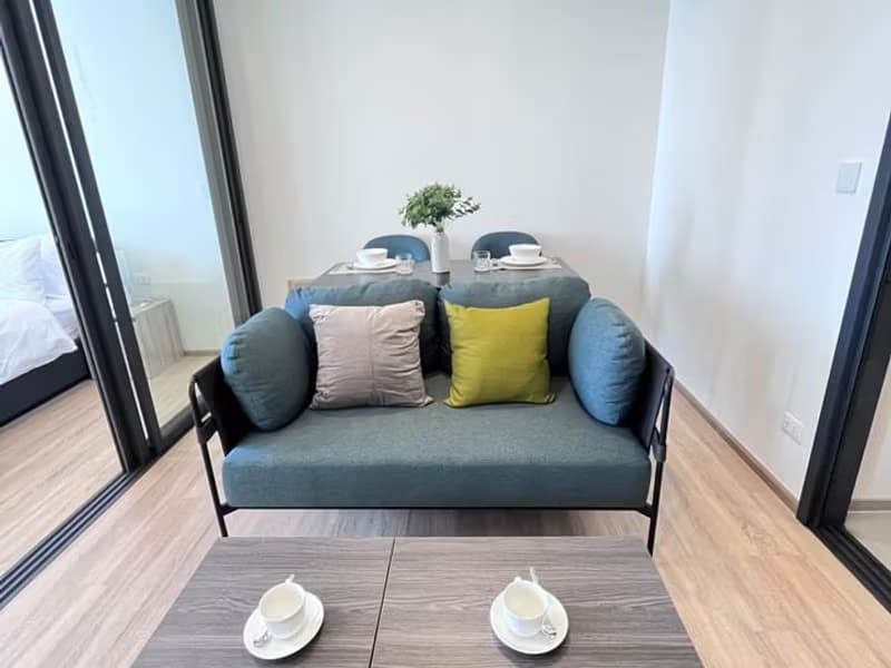 1 Bed Condo for Rent in Phaya Thai
