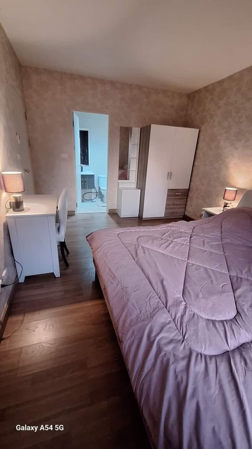 1 Bedroom Condo - Image 6