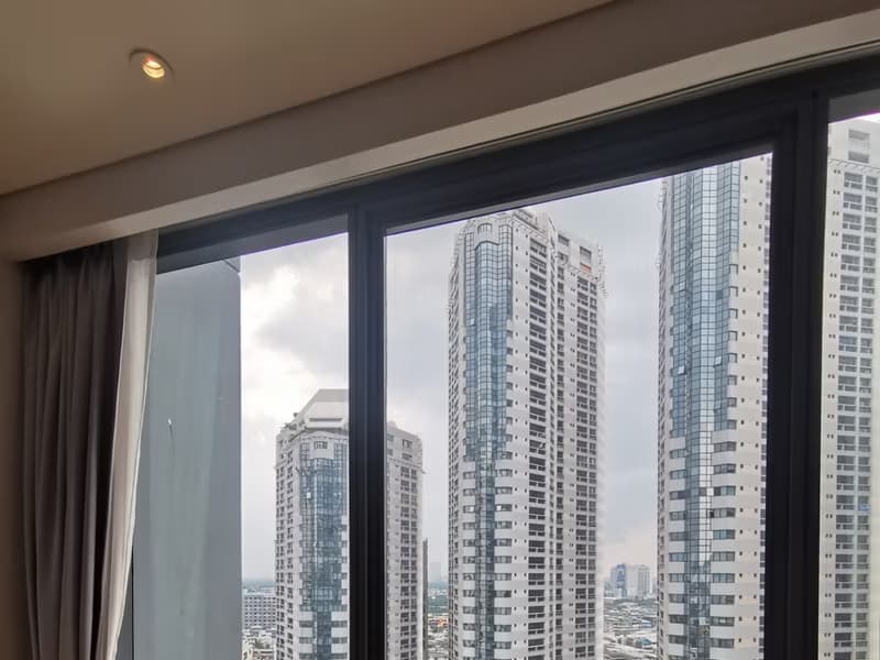 2 Bed Condo for Sale in Khlong Toei