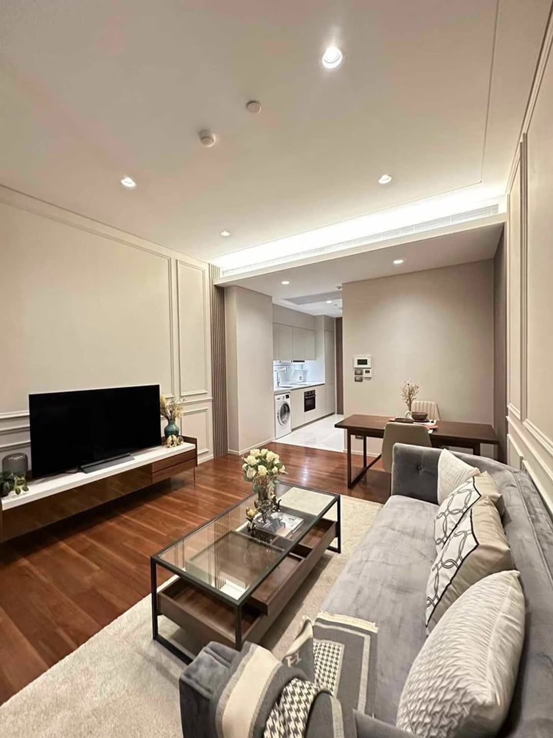Condo for Rent at The Residences at Sindhorn Kempinski Hotel Bangkok - Image 1