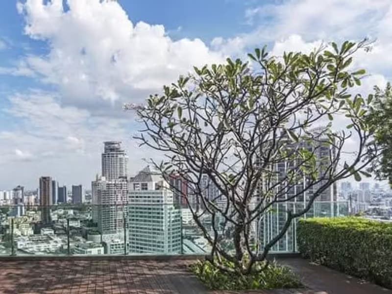 Life @ Sukhumvit 65