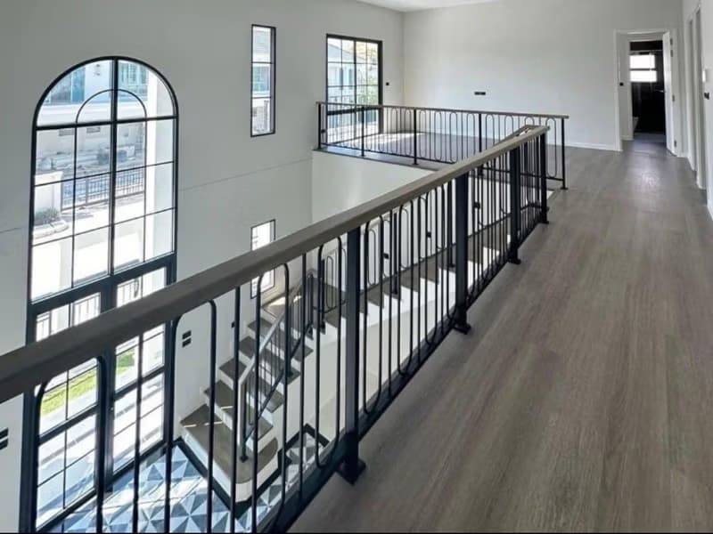 5 Bed House for Sale in Bang Phli District