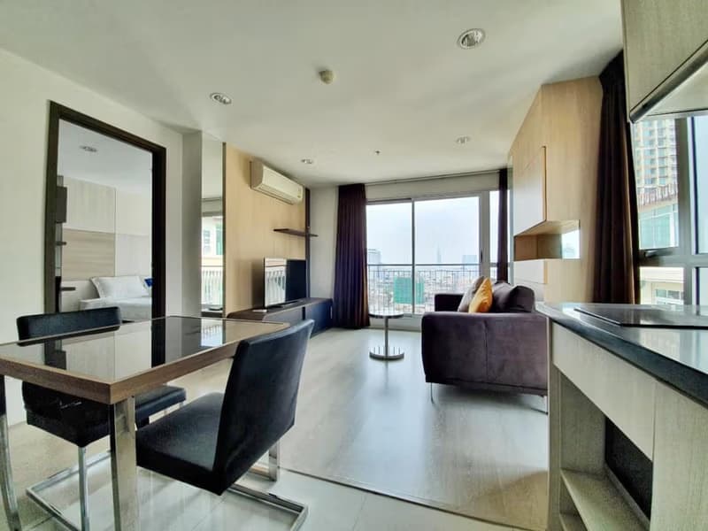 2 Bed Condo for Rent and Sale in Sathon