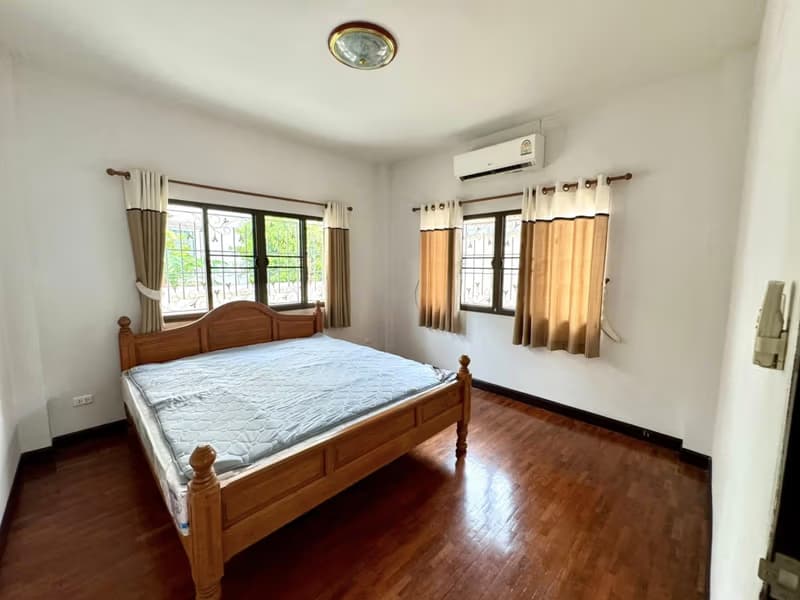 3 Bed House for Rent in San Sai