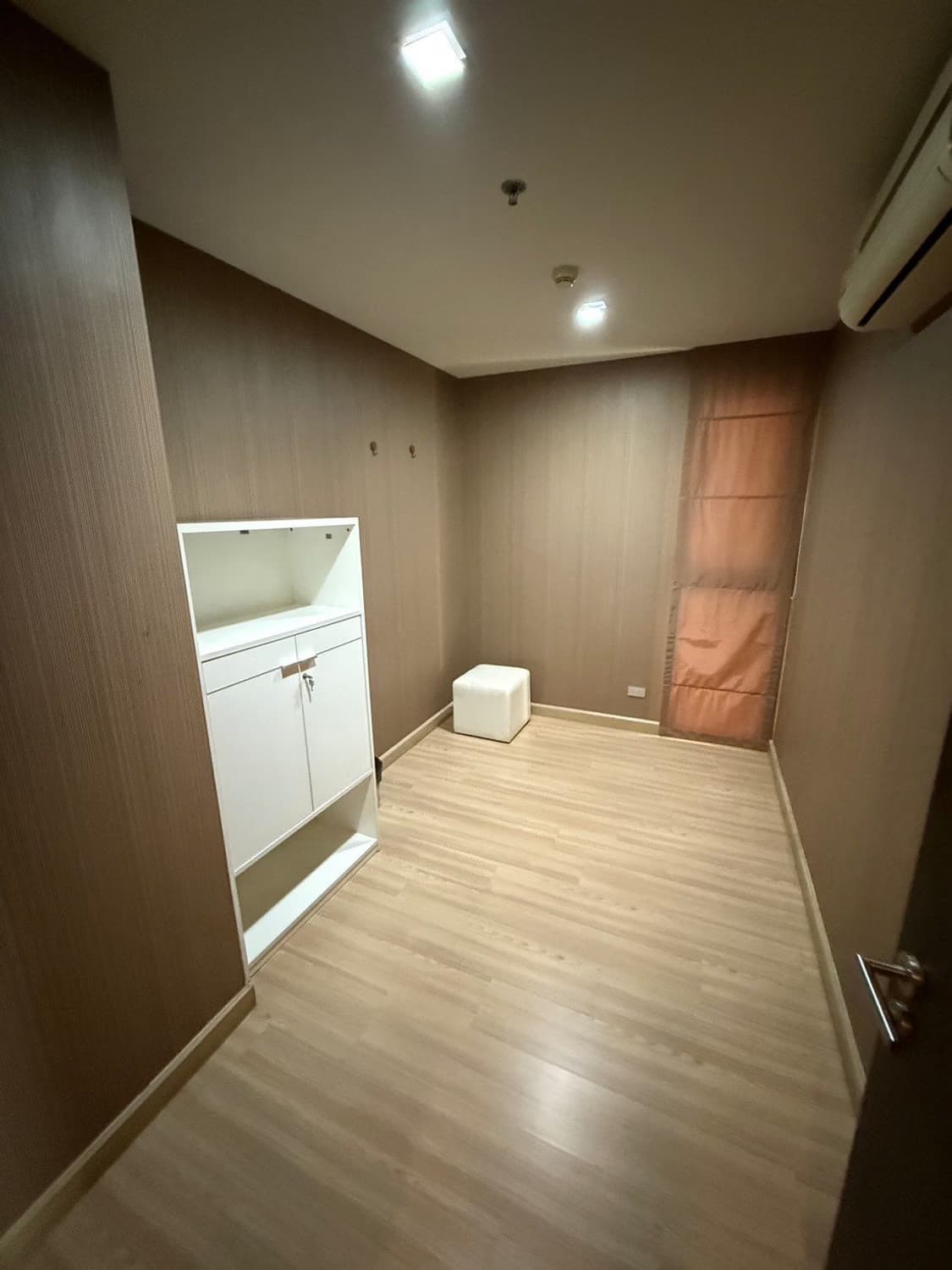 2 Bed Condo for Sale in Watthana - Image 8