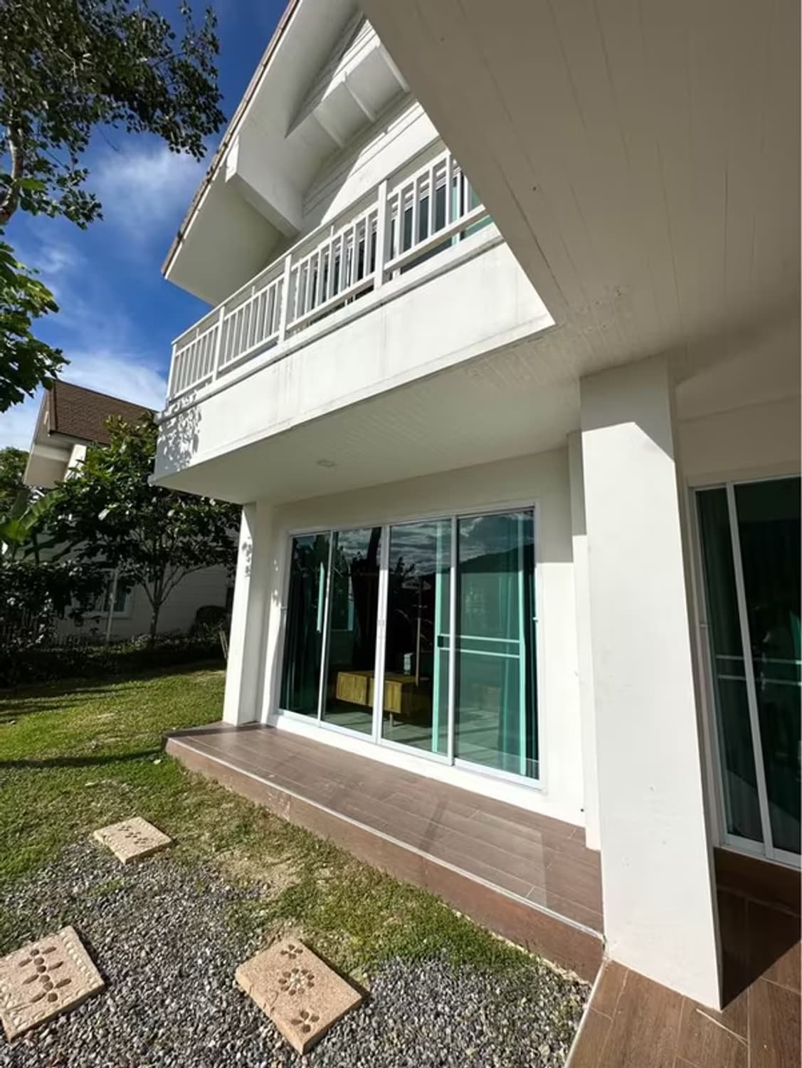 4 Bedroom House - Image 8
