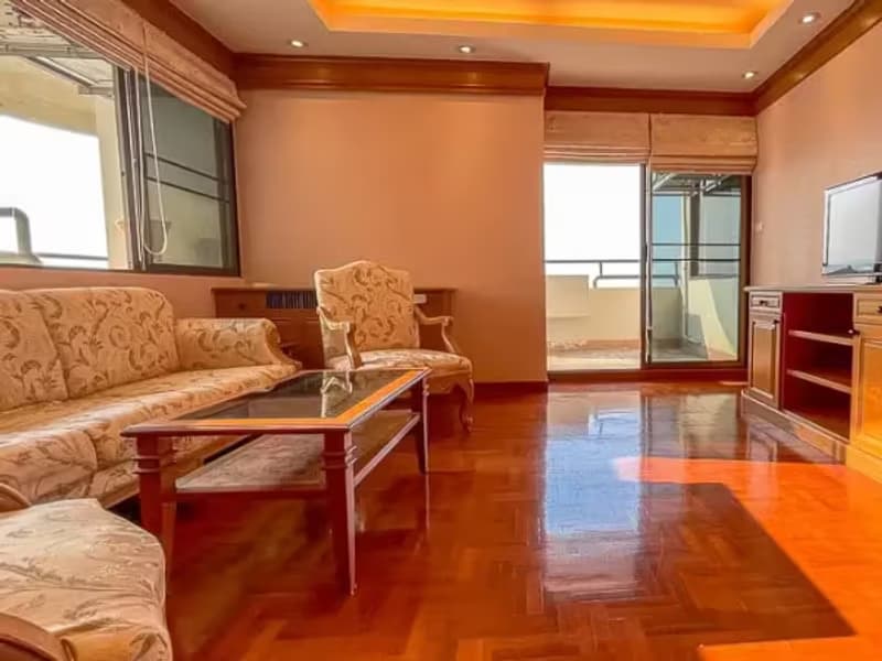 3 Bedroom Condo