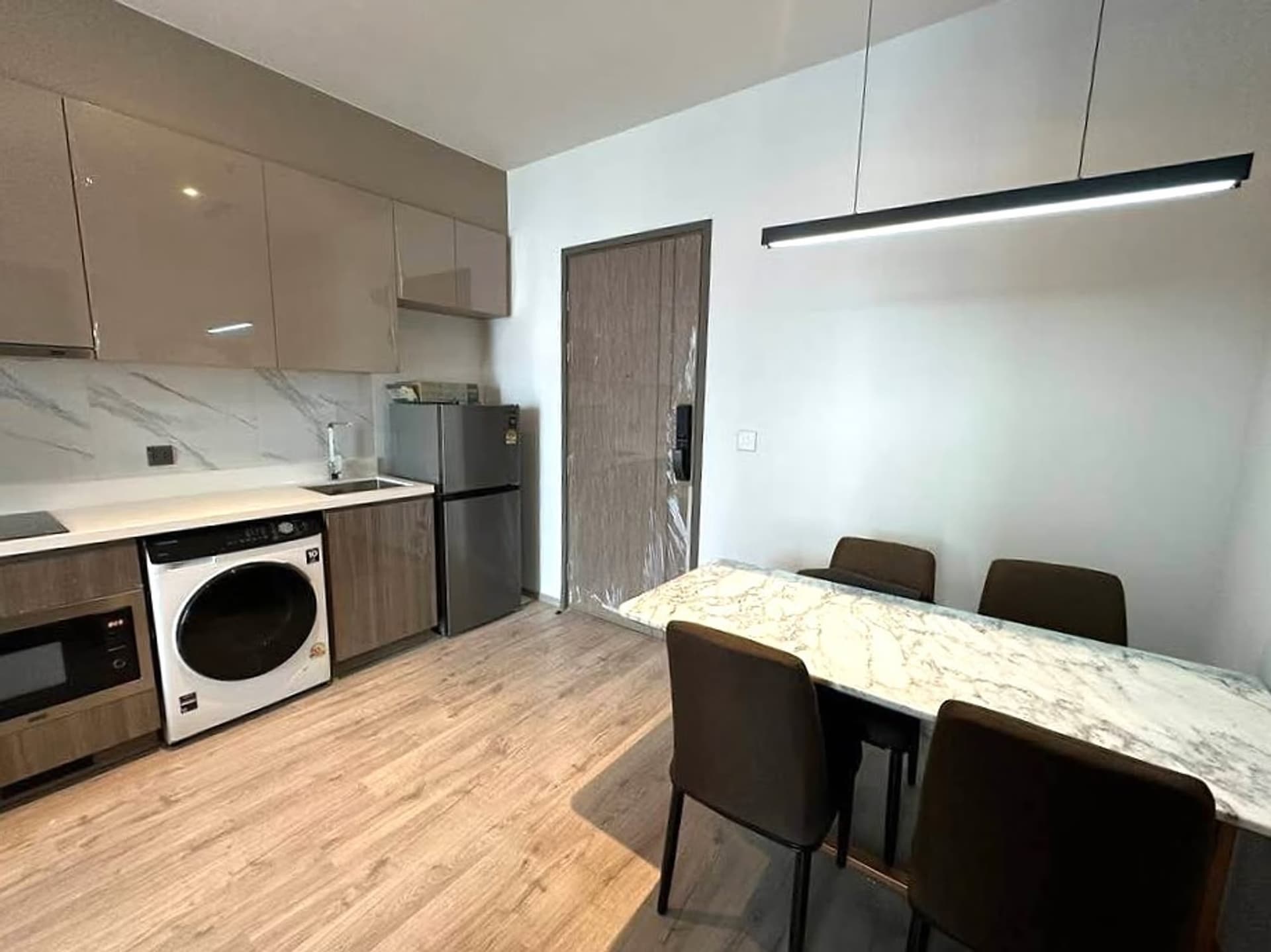 1 Bed Condo for Rent in Watthana - Image 2