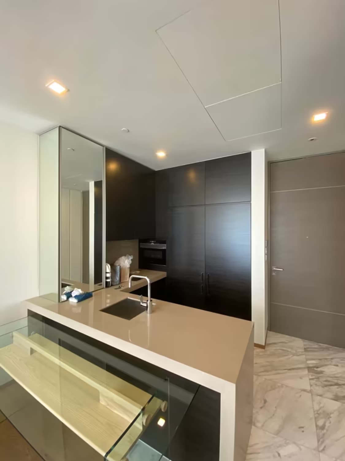 1 Bedroom Condo - Image 2