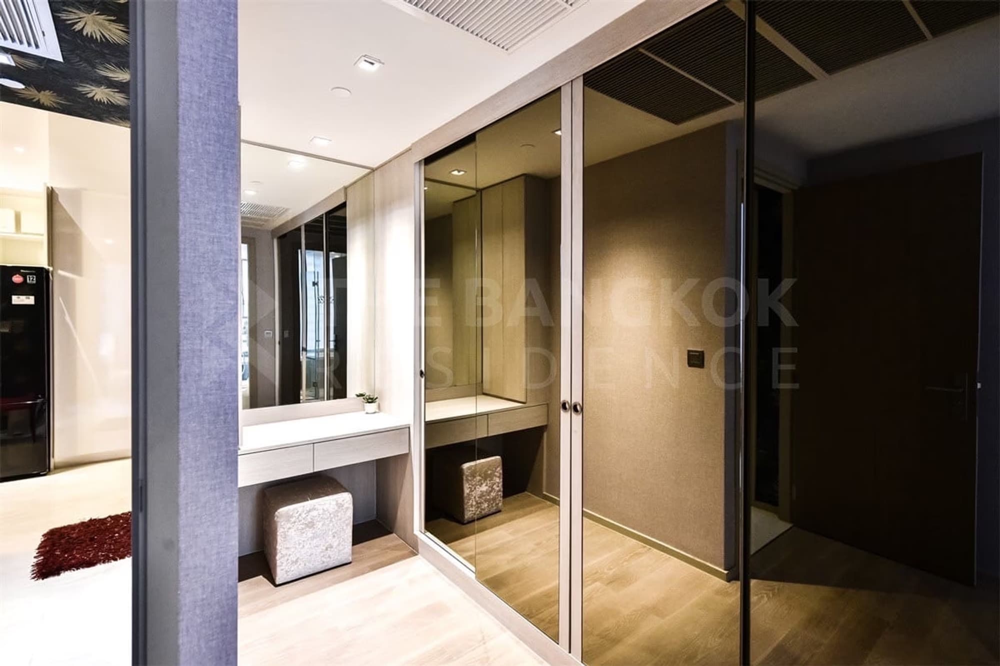 1 Bed Condo for Rent and Sale  Near Chong Nonsi BTS - Image 6