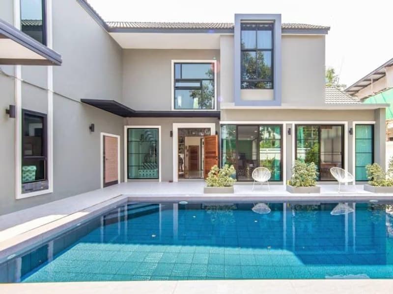 6 Bed House for Rent and Sale in Hang Dong District