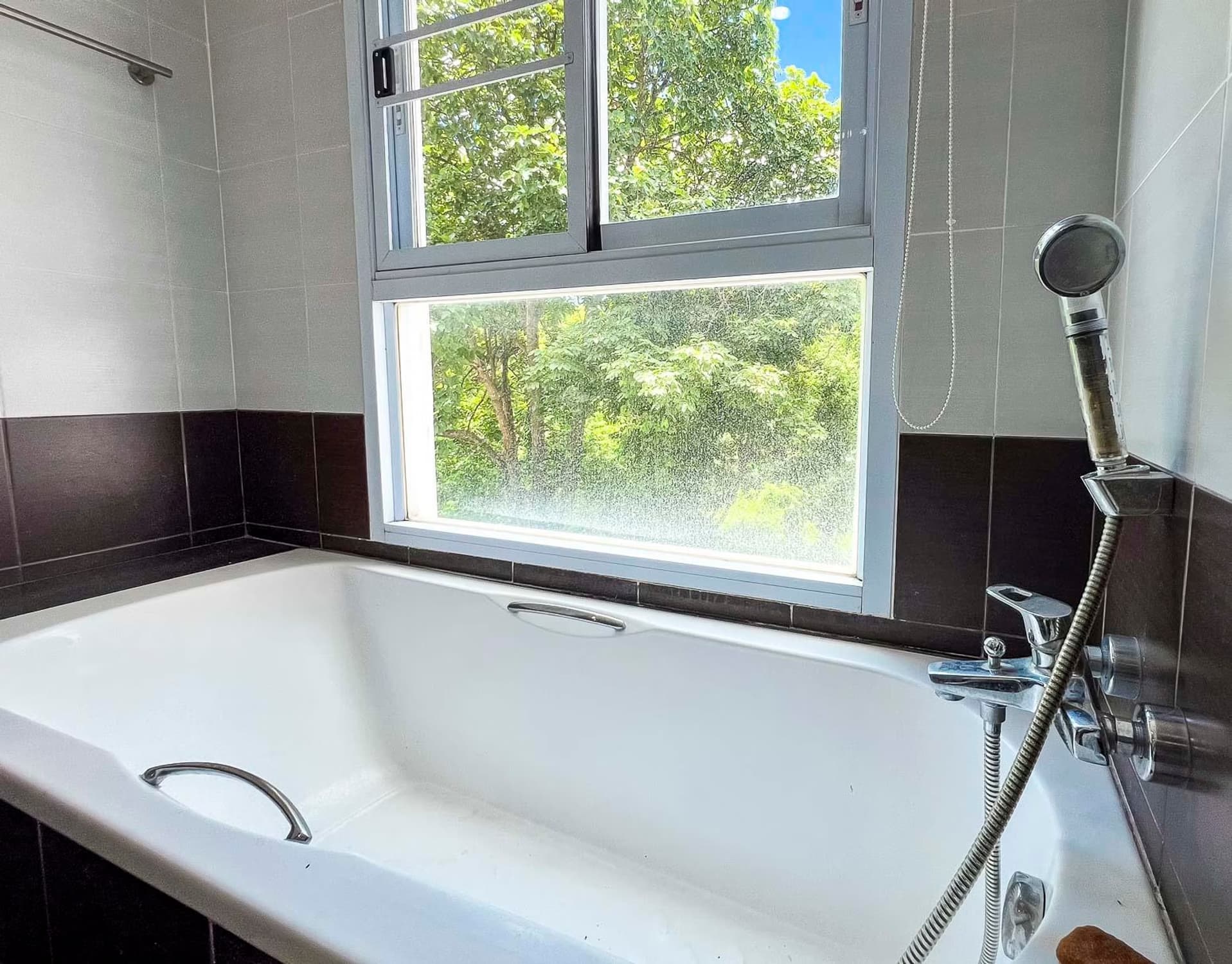 2 Bed Condo for Sale in Mueang Chiang Mai - Image 10
