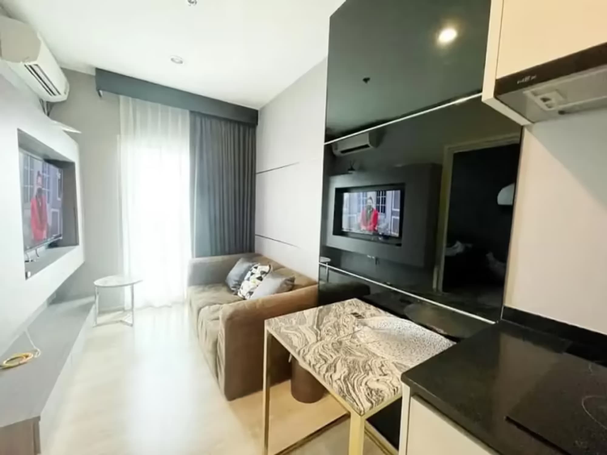 1 Bedroom Condo - Image 10