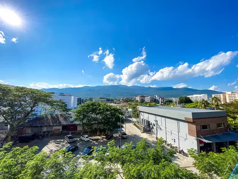 1 Bedroom Condo