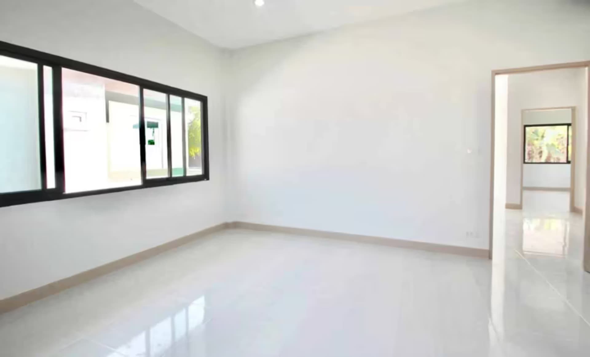 3 Bedroom House - Image 7