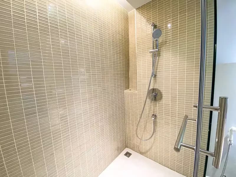 2 Bedroom Condo