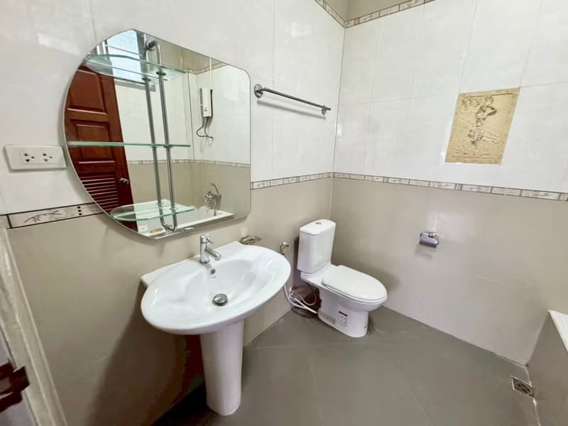 5 Bed House for Sale in Mueang Chiang Mai District