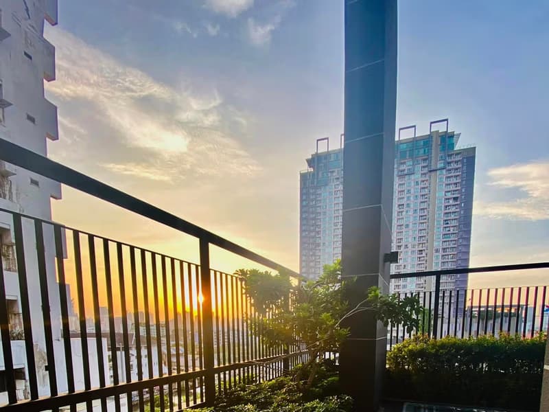 2 Bed Condo for Sale  Near Ramkhamhaeng ARL