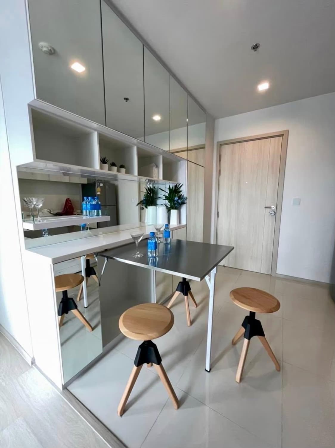 1 Bed Condo for Rent in Pathum Wan - Image 3