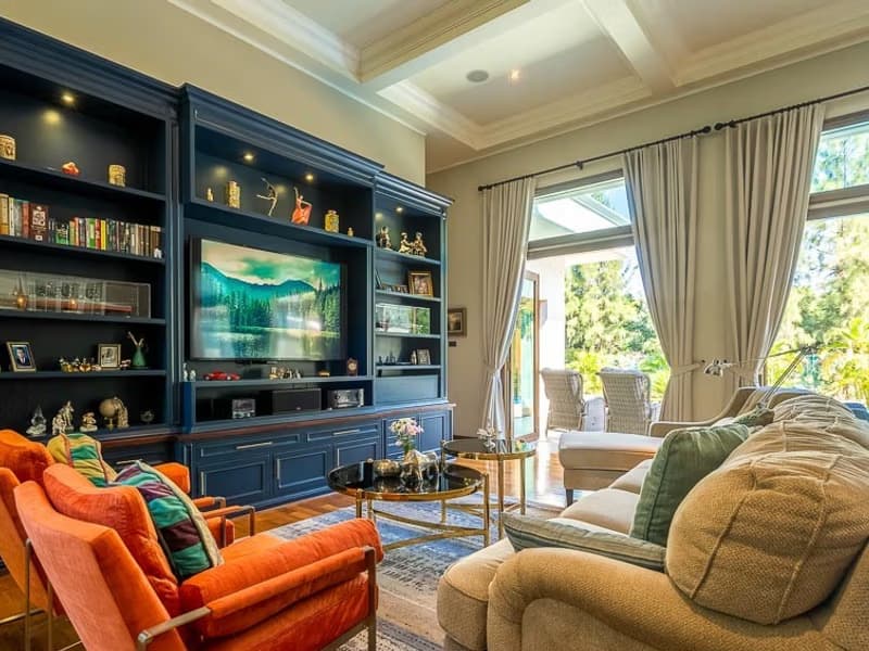 Luxury Single-Story Pool Villa