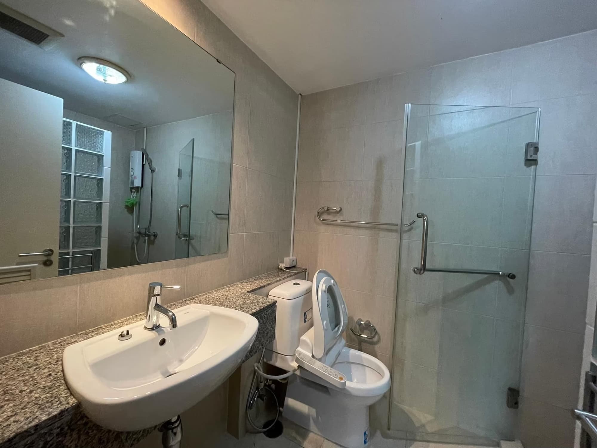 1 Bed Condo for Rent  Near Thong Lo BTS - Image 4