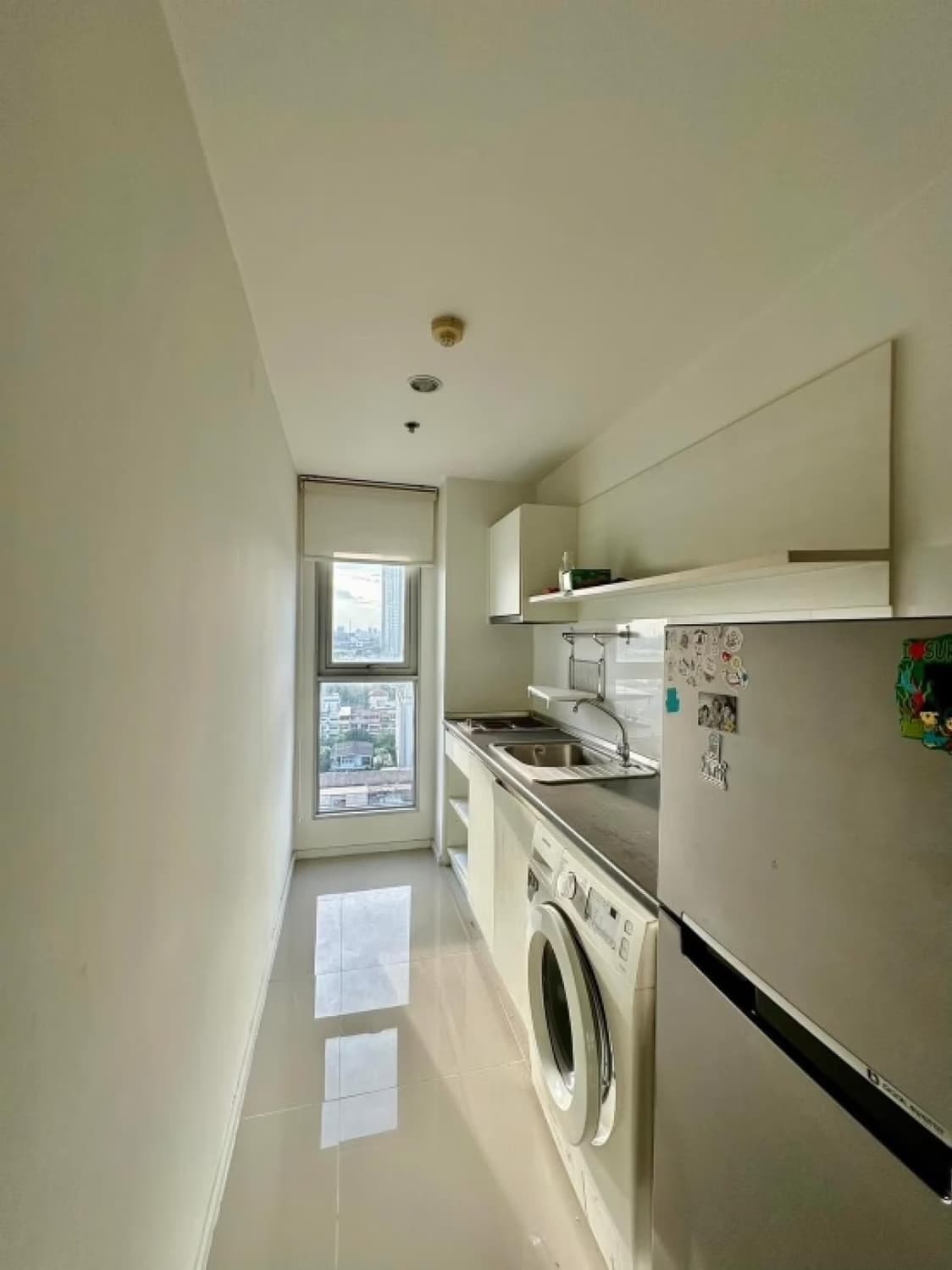 2 Bed Condo for Rent and Sale in Khlong Toei - Image 8