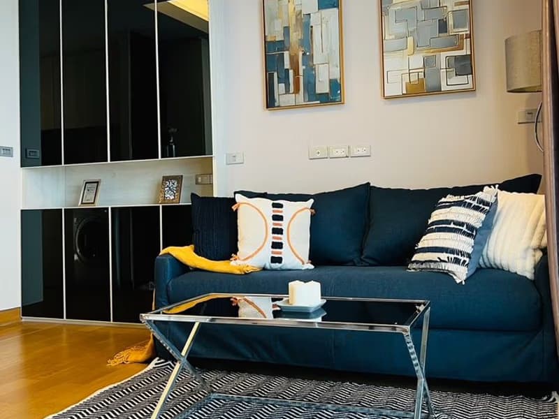 Condo for Rent at The Lumpini 24