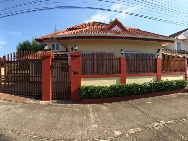 4 Bed House for Rent in San Sai