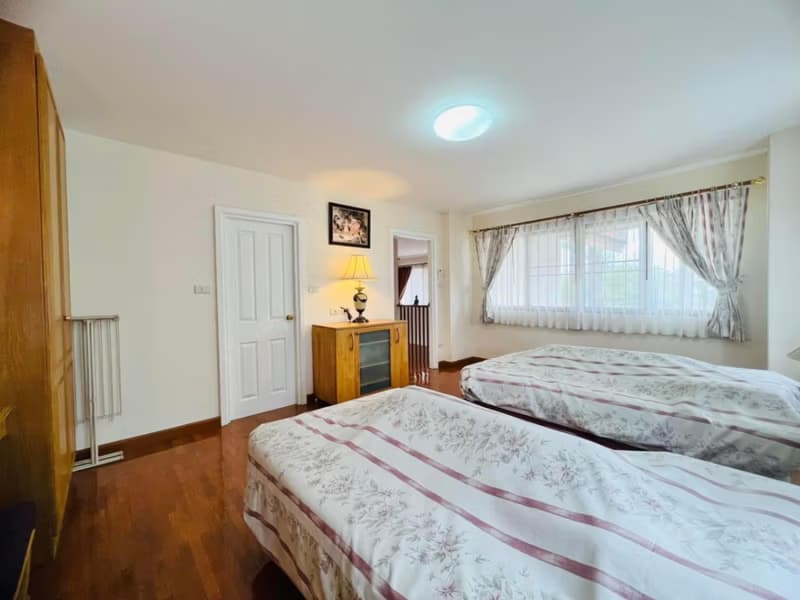 5 Bed House for Sale in Hang Dong