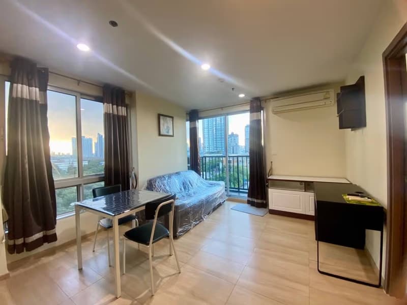 1 Bed Condo for Sale in Watthana