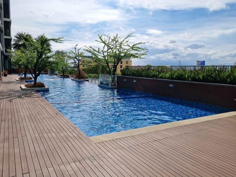 Studio Condo for sale