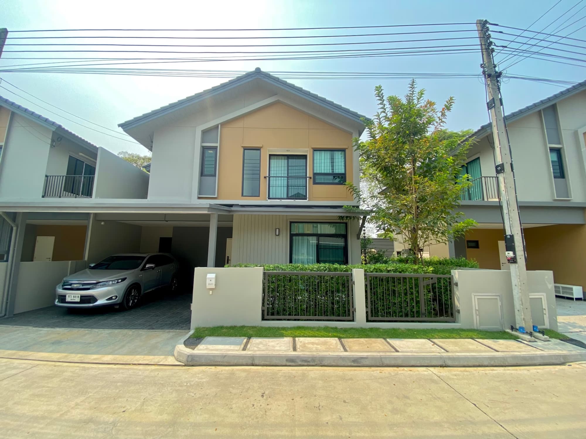 4 Bed House for Rent and Sale in Mueang Chiang Mai - Image 12