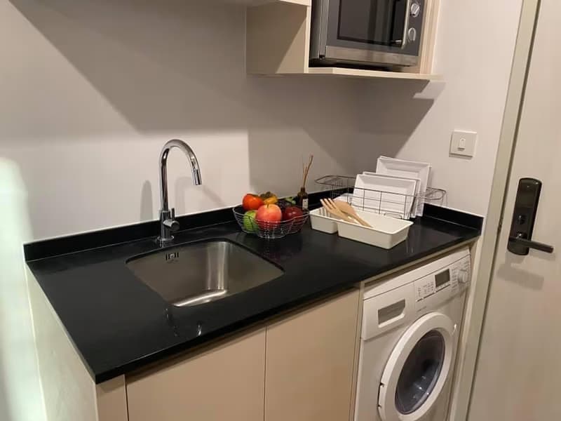 Condo for Rent at Noble Revolve Ratchada 1